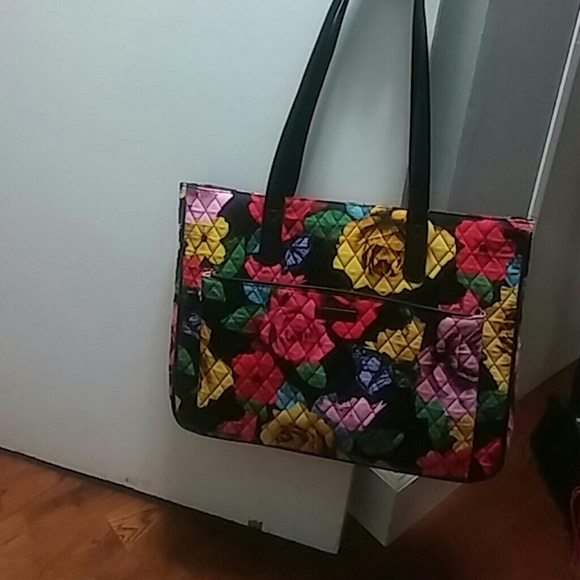 vera bradley iconic commuter tote